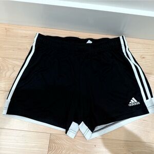 Adidas women’s Tastigo 19 shorts